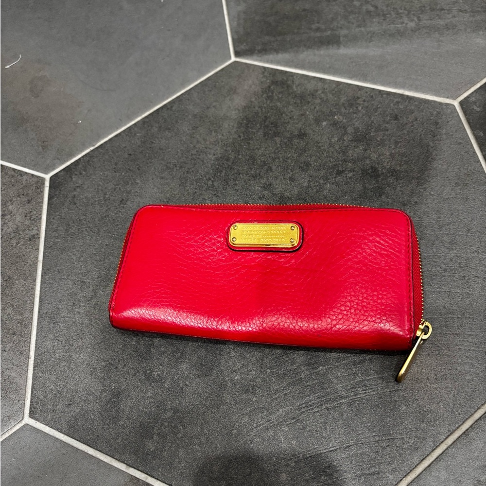 Marc by Marc Jacobs Red Leather Women's Wallet
